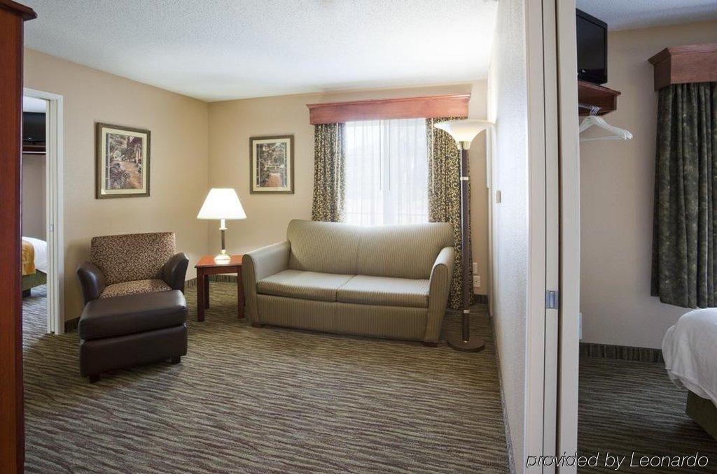 Grandstay Residential Suites Hotel - Eau Claire Esterno foto